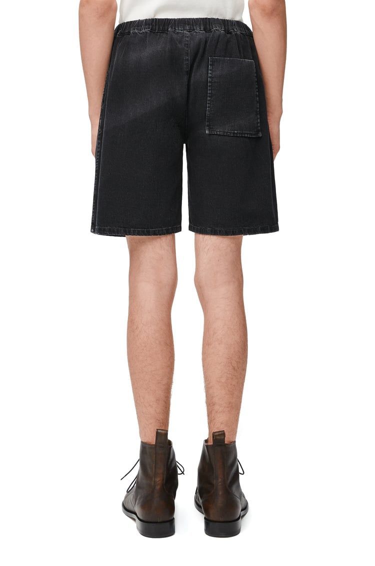 Shorts in denim