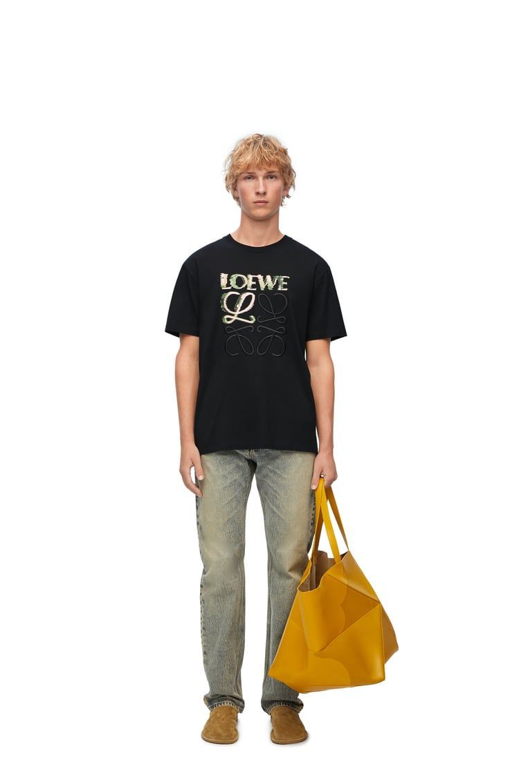 Relaxed fit T-shirt in cotton