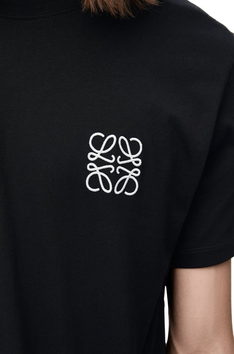 Regular fit T-shirt in cotton