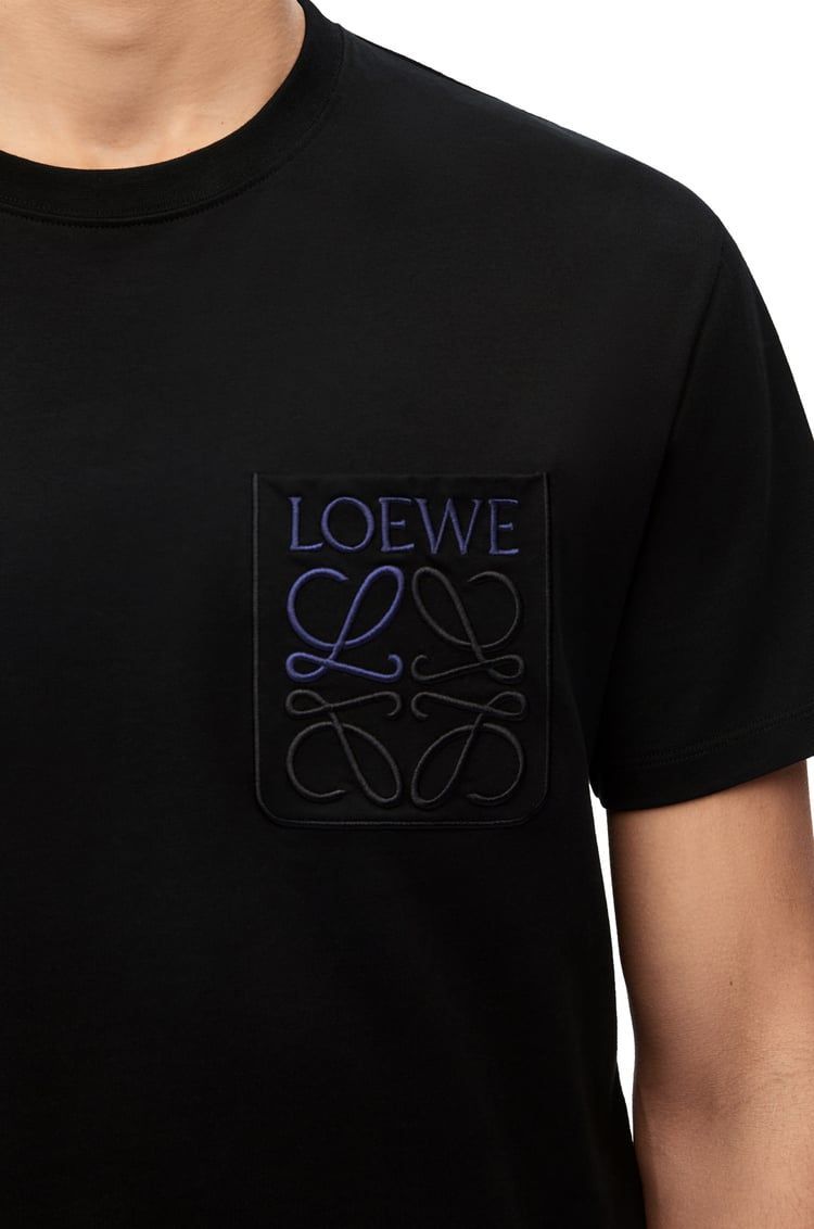 Relaxed fit T-shirt in cotton