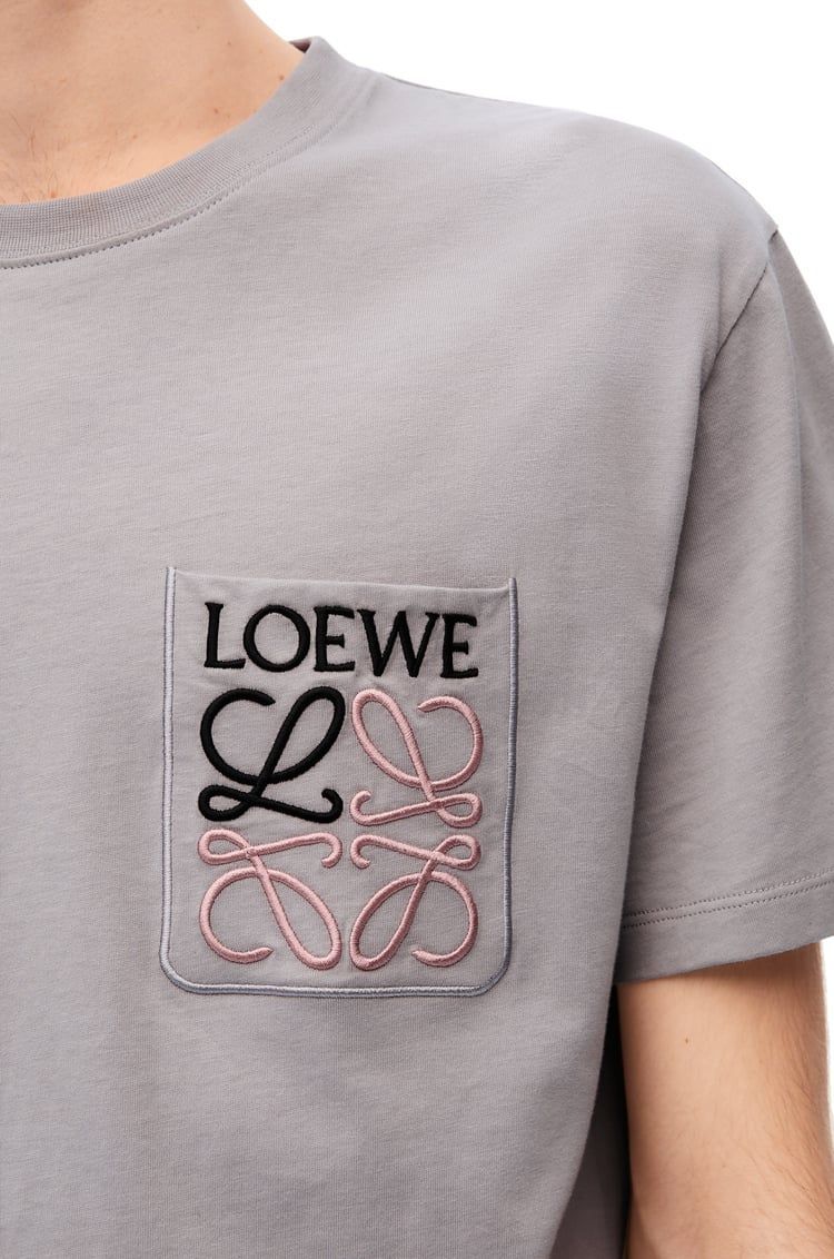 Relaxed fit T-shirt in cotton