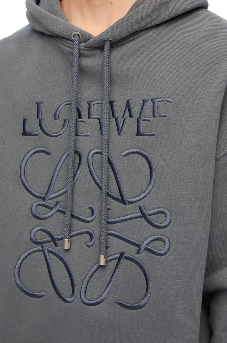 Relaxed fit hoodie in cotton