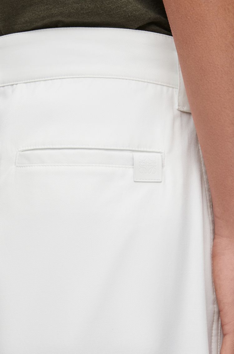 Pleated shorts in cotton