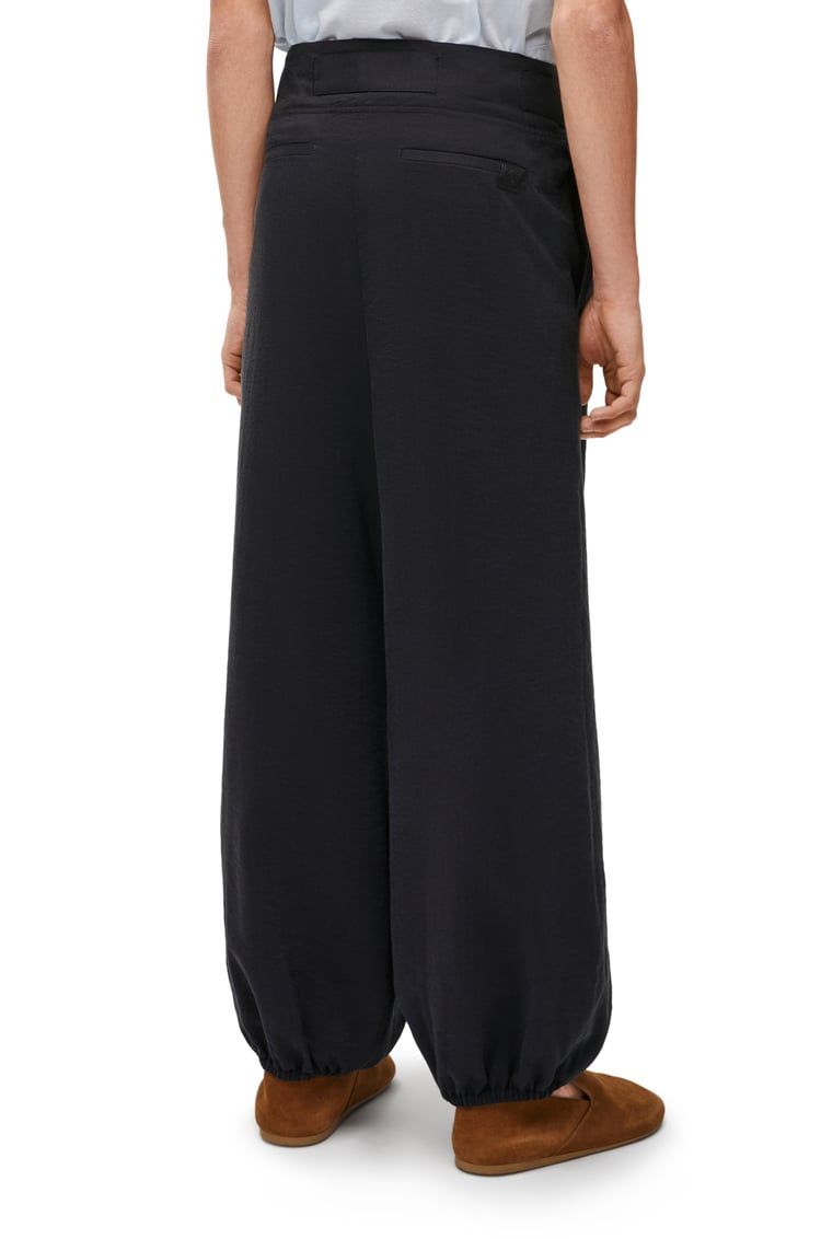 Trousers in silk blend