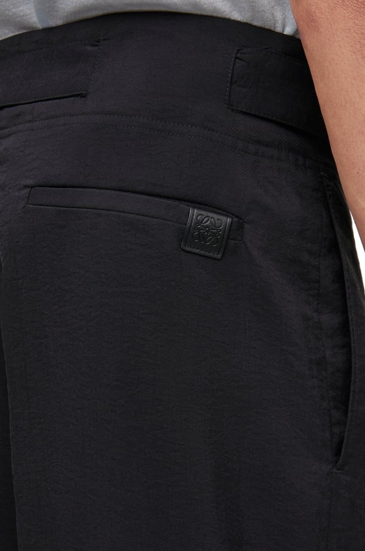 Trousers in silk blend