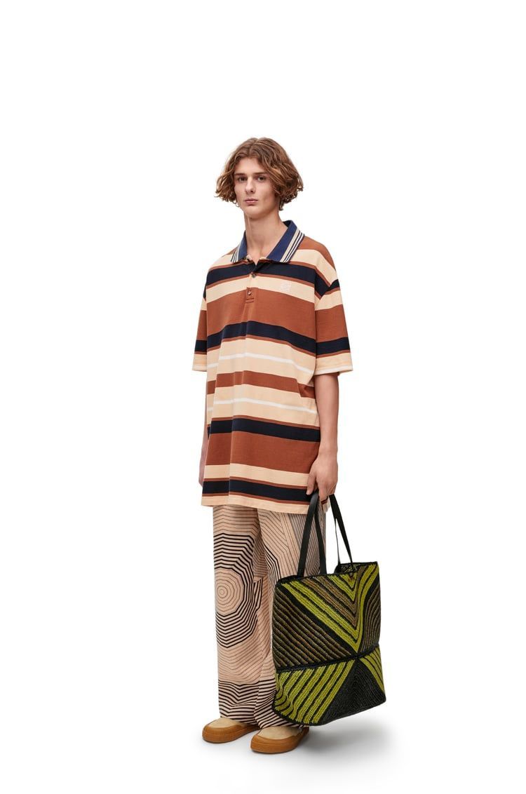 Trousers in linen