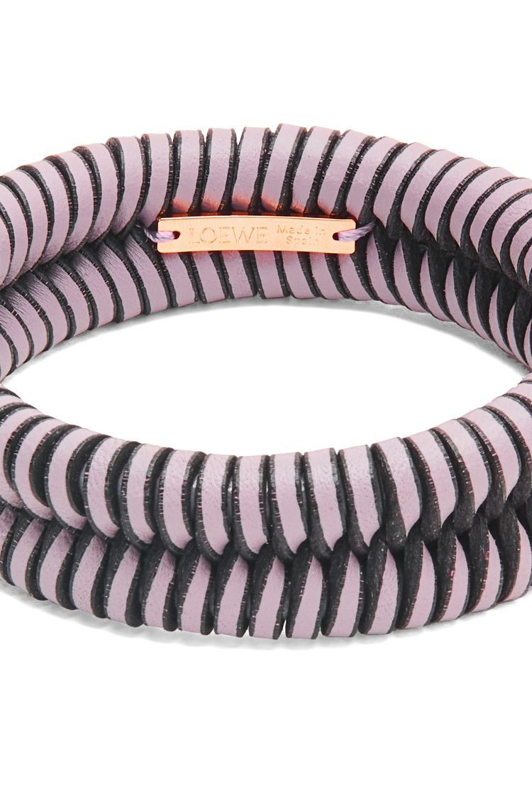 Interlock bangle in classic calfskin