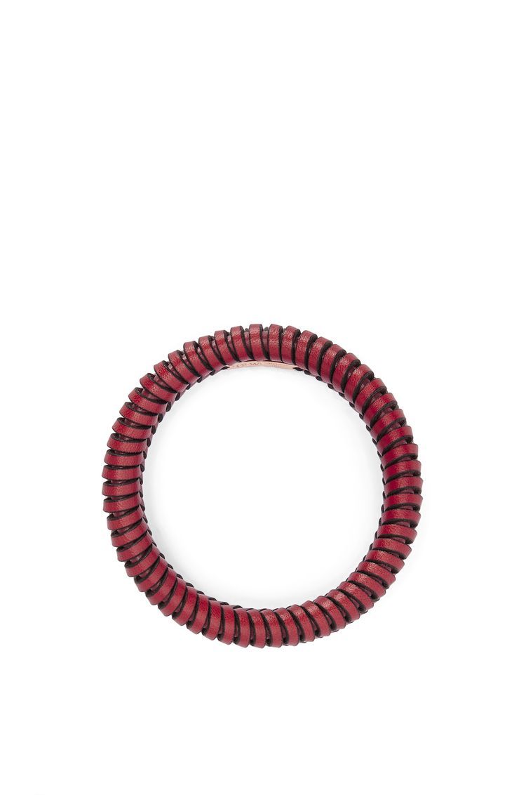 Interlock bangle in classic calfskin