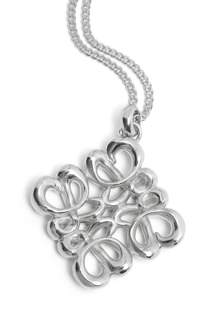Small pendant necklace in sterling silver