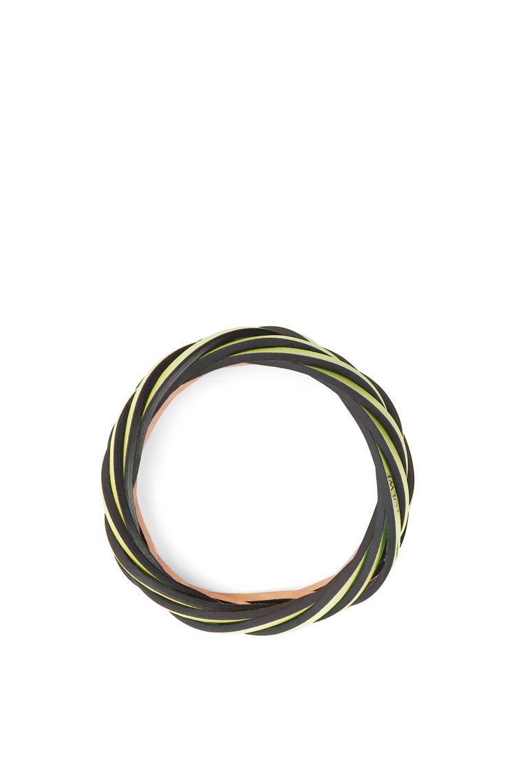 Braided bangle in classic calfskin