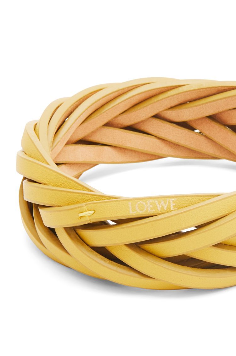 Braided bangle in classic calfskin