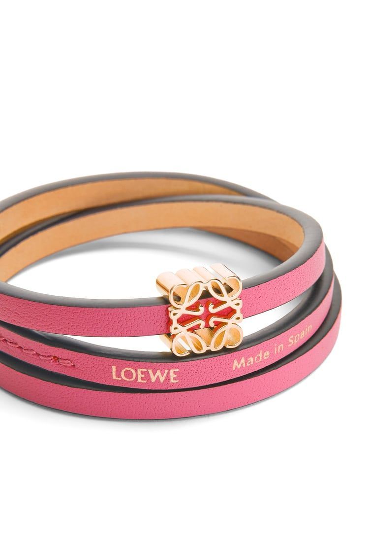 Twist bangle in calfskin