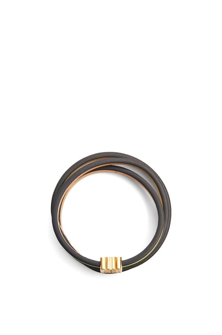 Twist bangle in calfskin