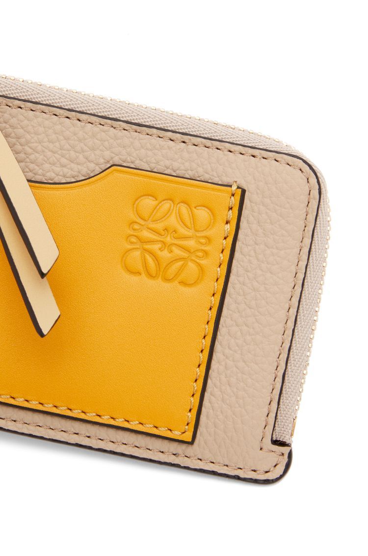 Coin cardholder in soft grained calfskin
