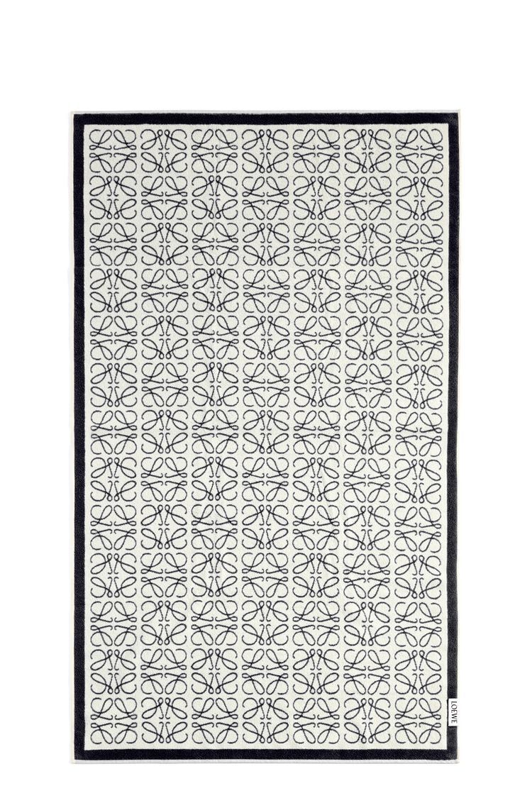 Anagram towel in cotton