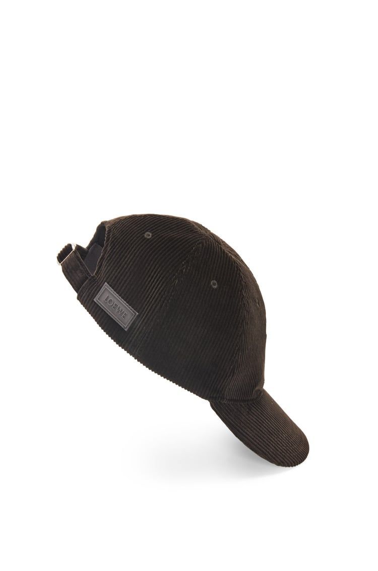 Patch cap in corduroy