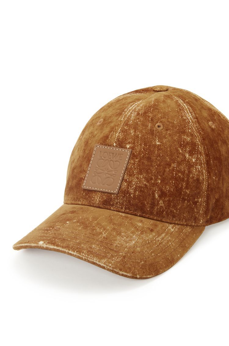 Patch cap in flocked denim