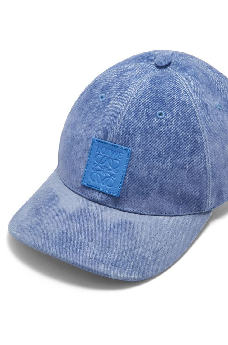 Patch cap in flocked denim