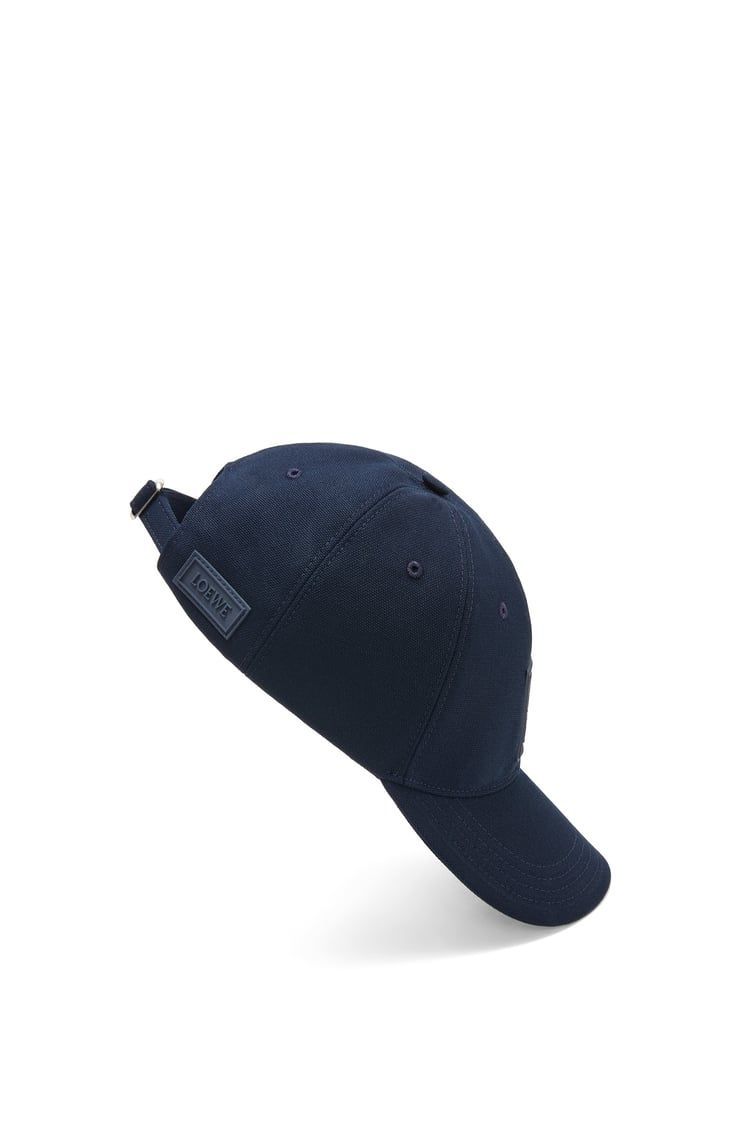 Patch cap in canvas