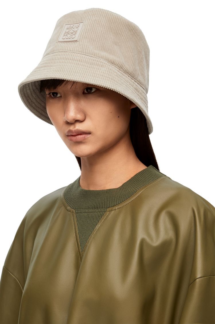 Patch bucket hat in corduroy