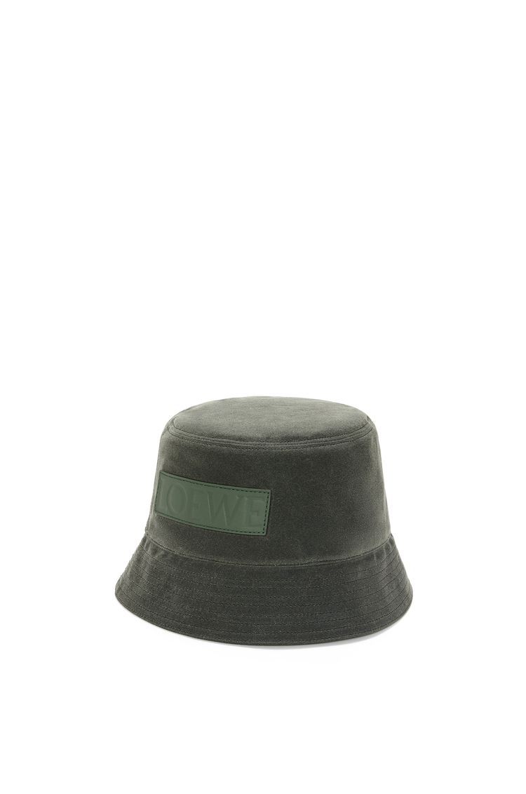 Bucket hat in waxed canvas and calfskin