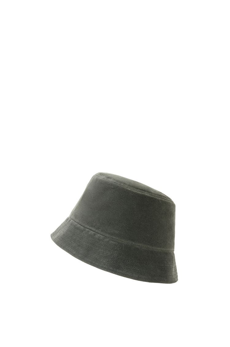Bucket hat in waxed canvas and calfskin