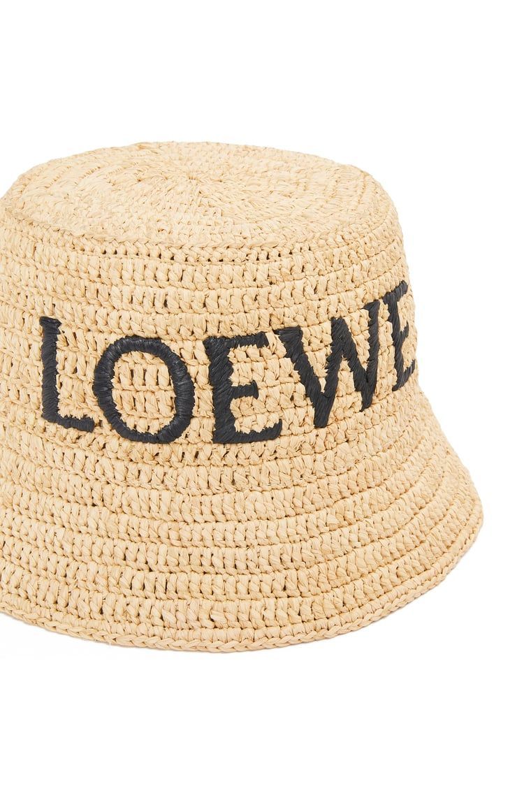 Bucket hat in raffia