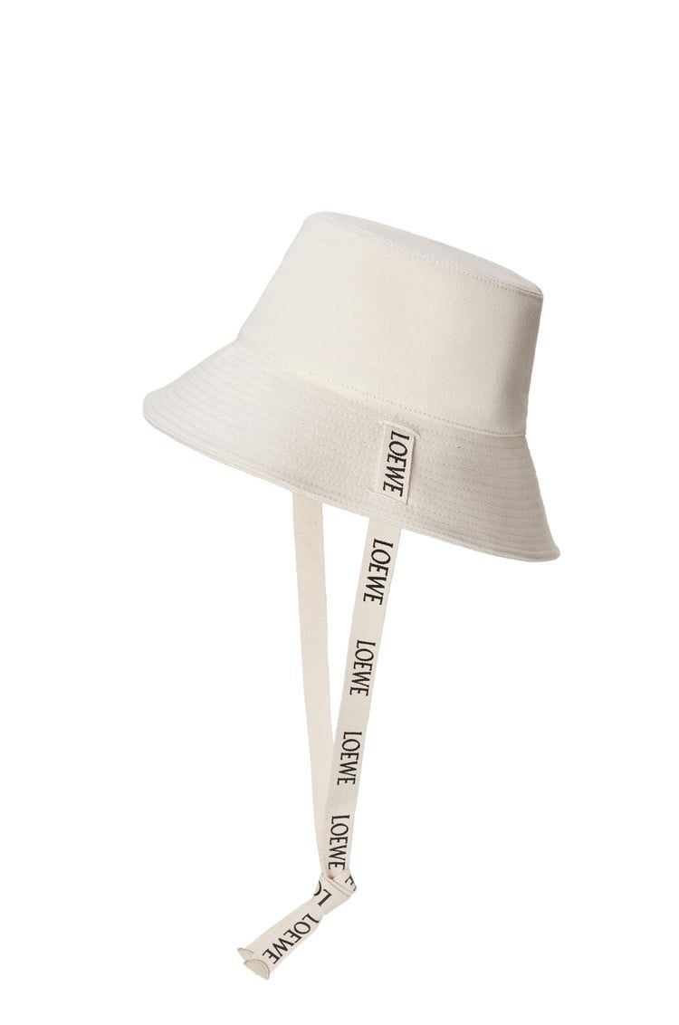 Fisherman hat in canvas