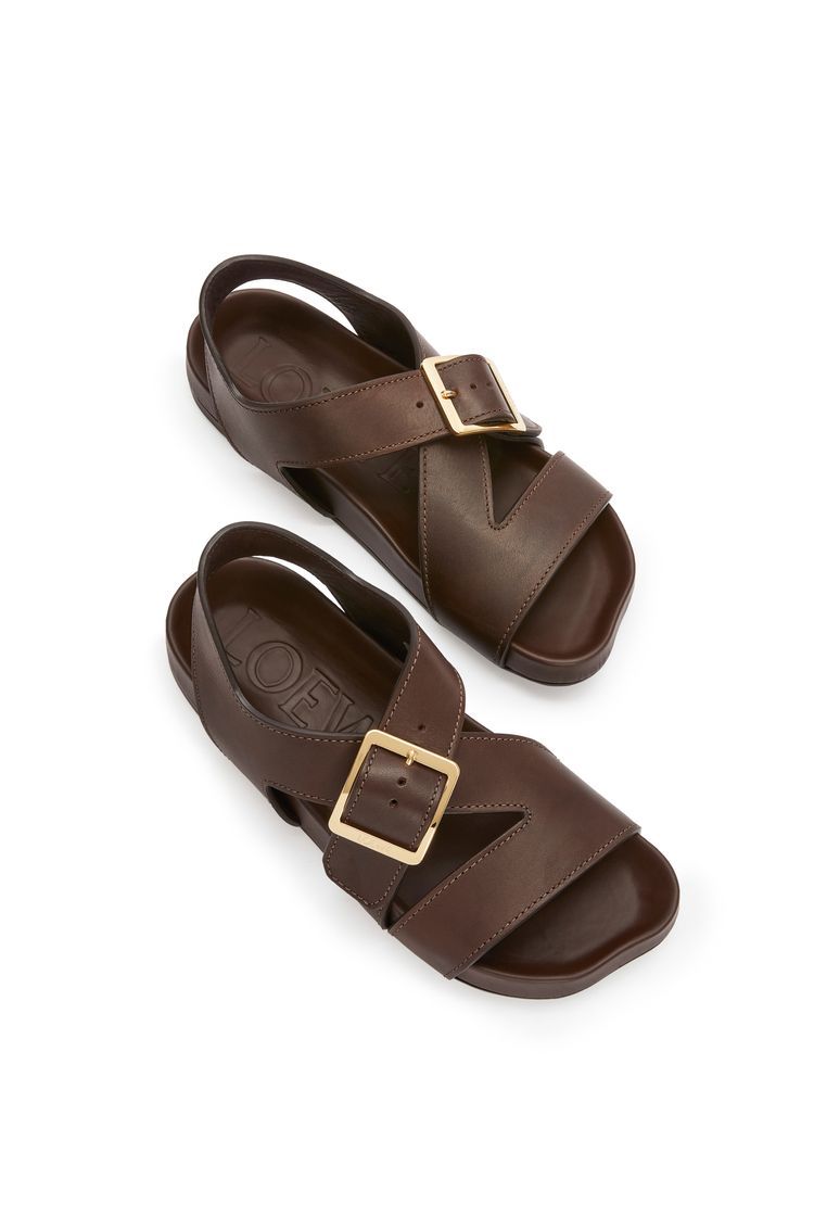 Ease Buckle sandal in vegetal calfskin