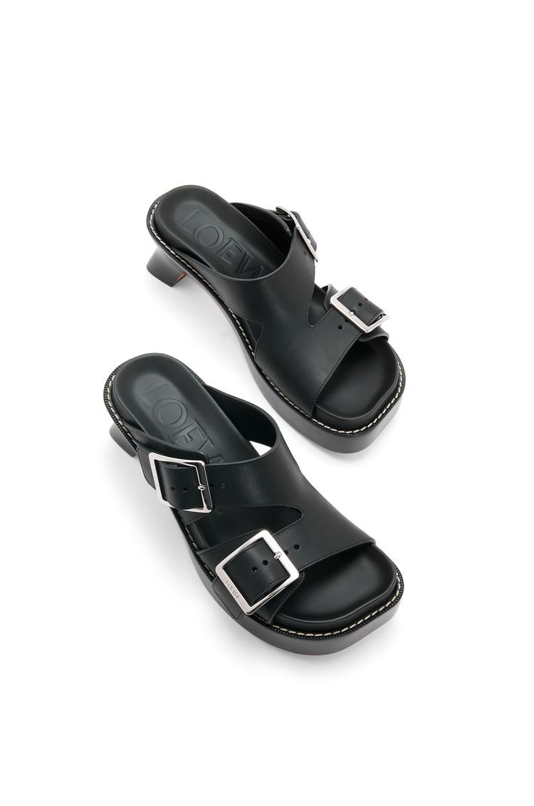 Ease heel slide in vegetal calf