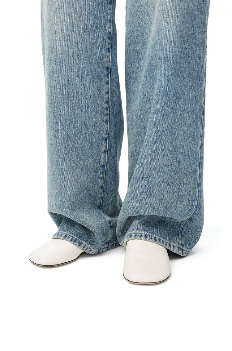 Toy slipper in goatskin