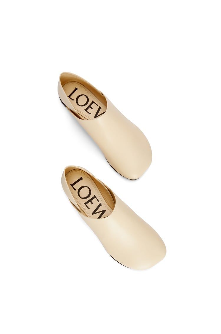 Toy slipper in goatskin