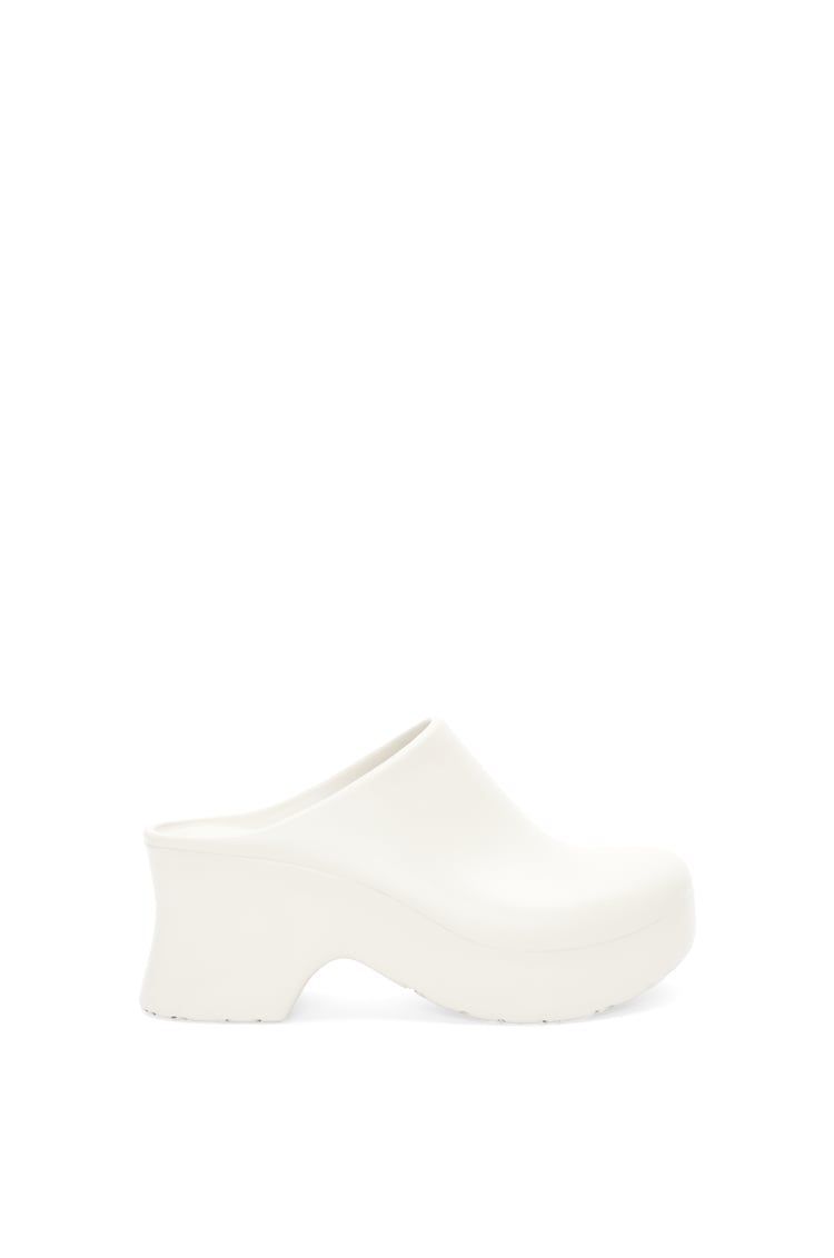 Foam clog in light foam rubber