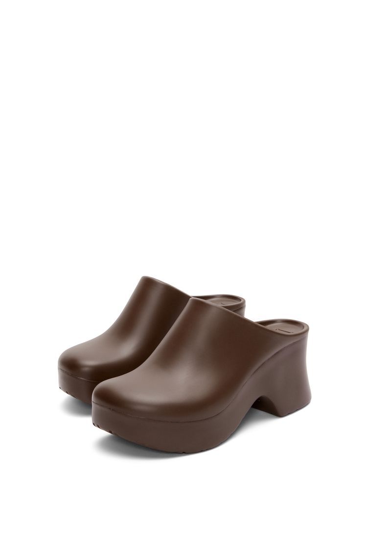Foam clog in light foam rubber