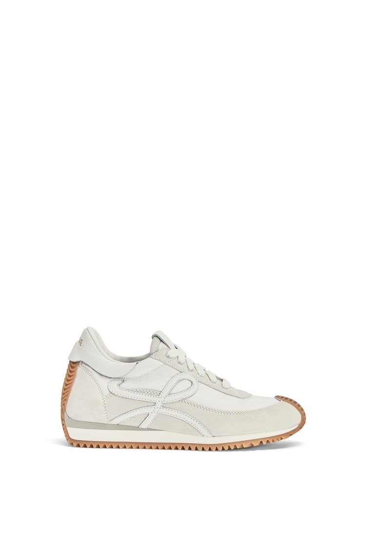 Flow Runner in nylon and suede