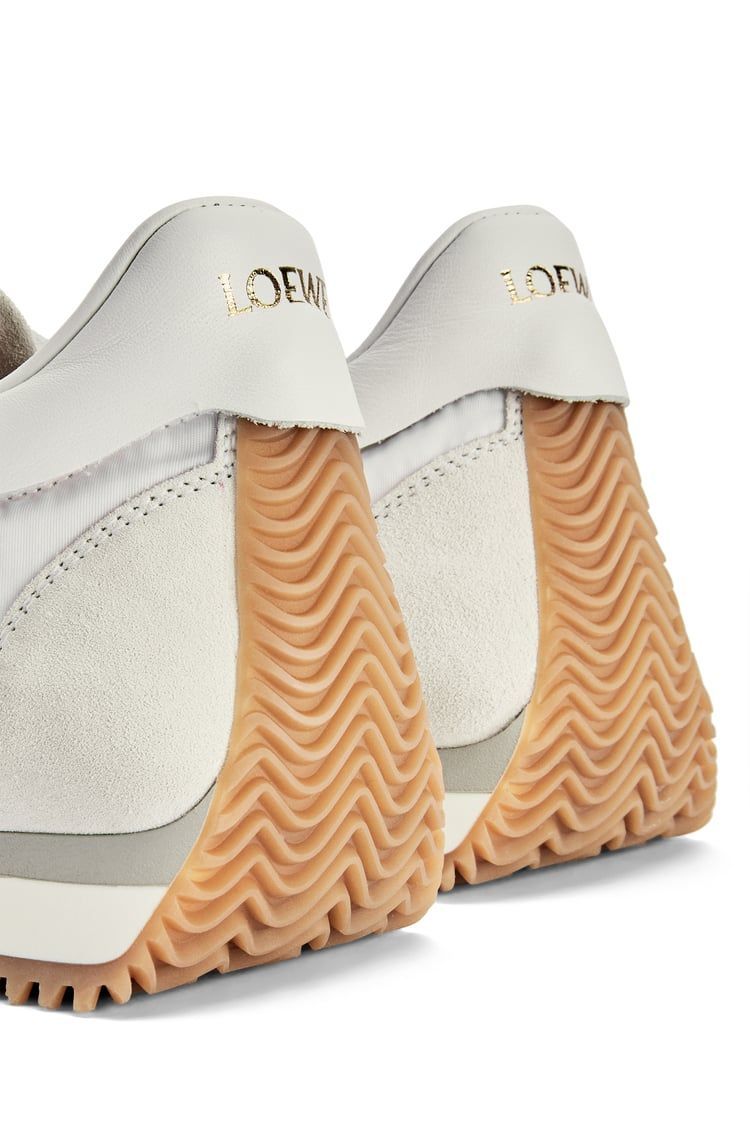 Flow Runner in nylon and suede