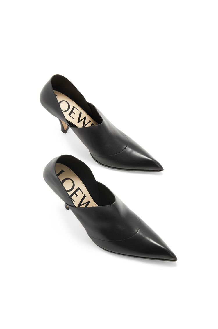 Comic pump in soft calfskin