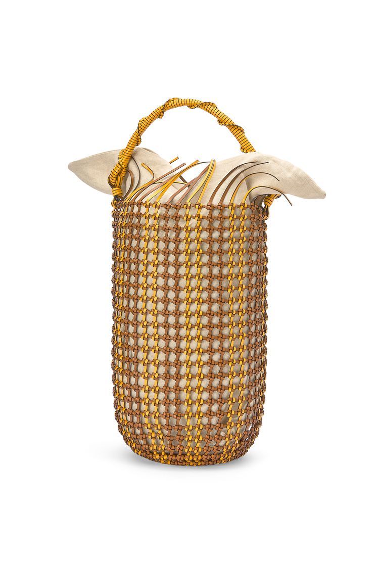 Bucket Mesh bag in calfskin