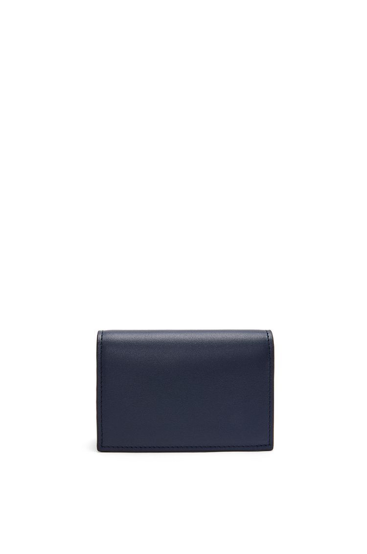 Slim bifold cardholder in shiny nappa calfskin