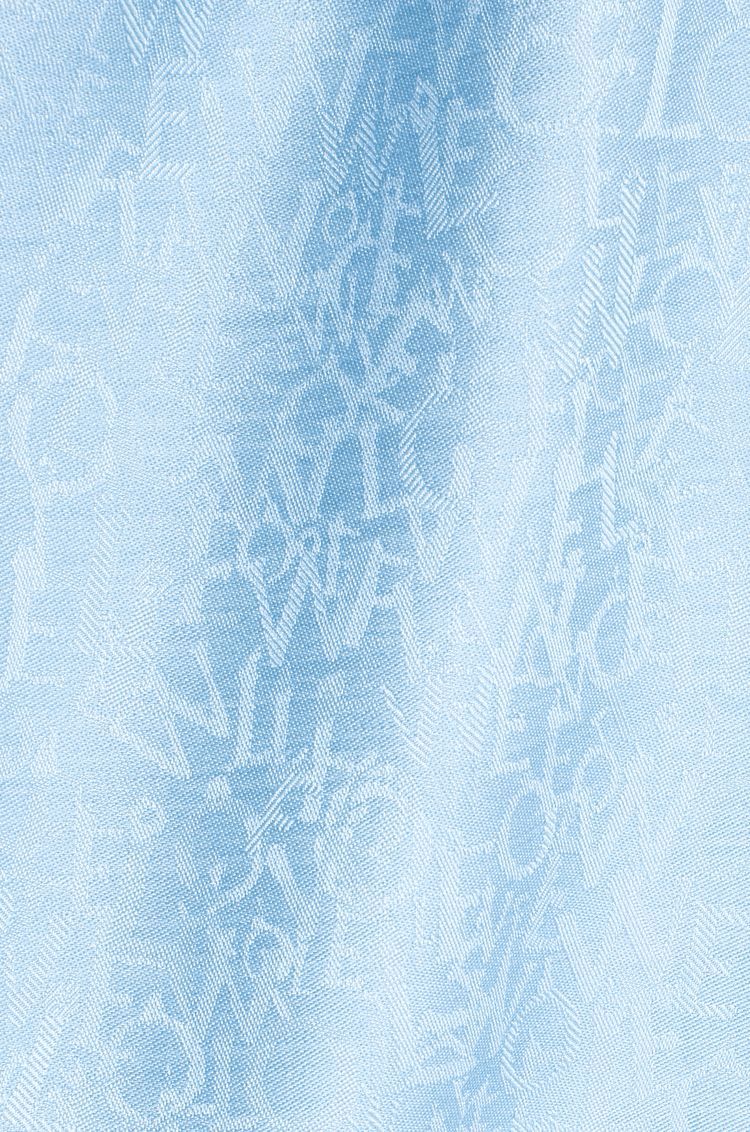 Scarf in silk and wool