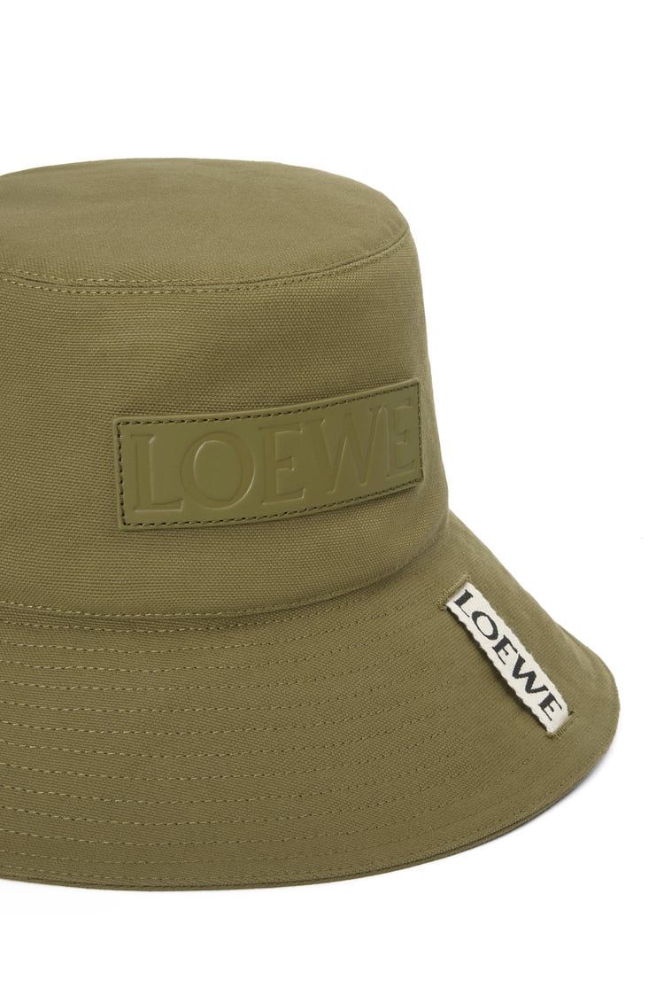 Fisherman hat in canvas