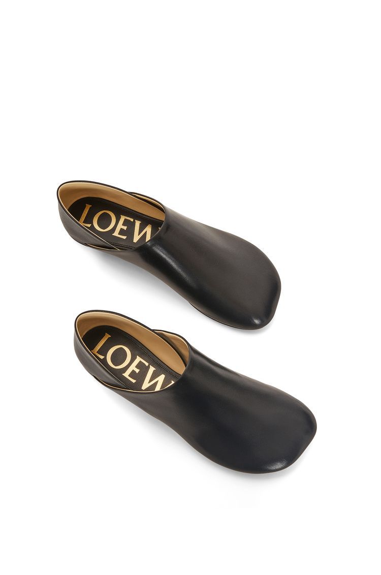 Toy slipper in goatskin