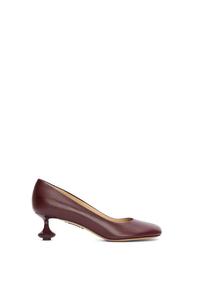 Toy pump in goatskin