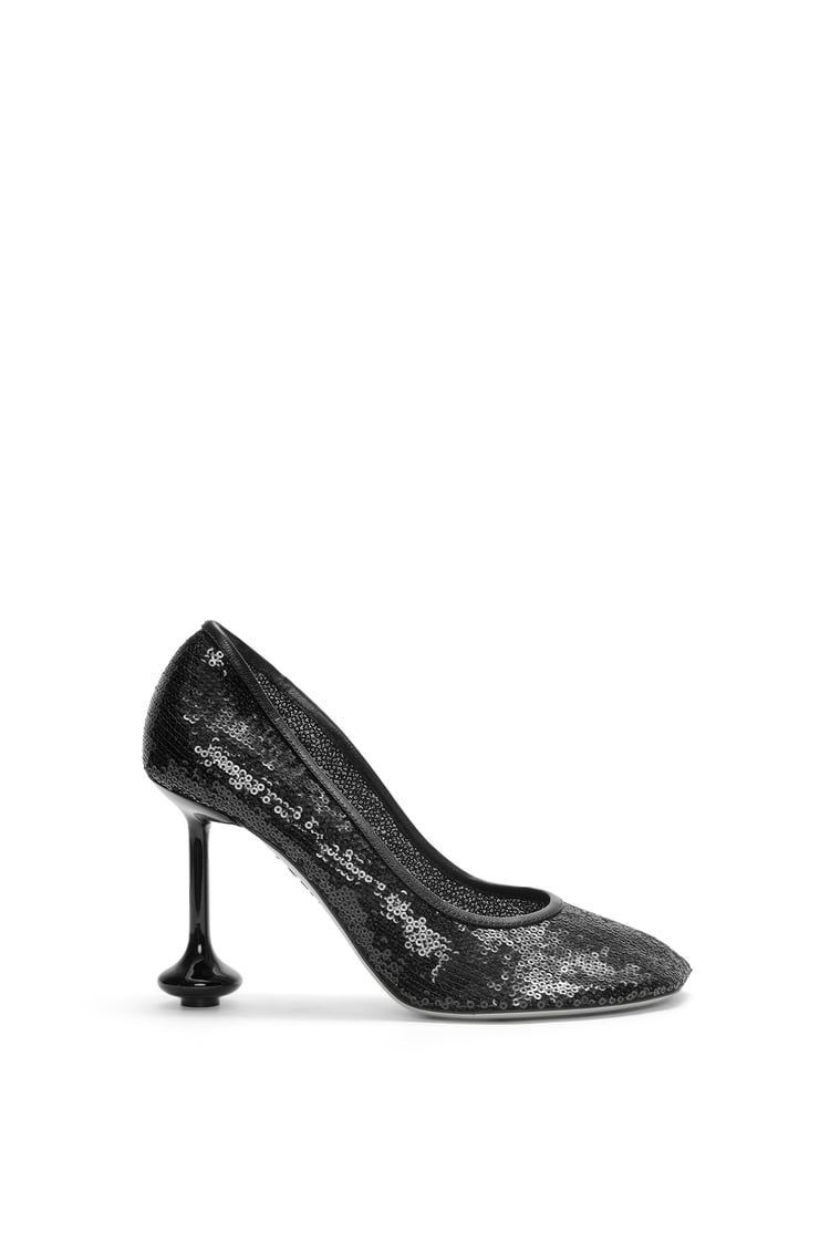 Toy pump in mesh and allover sequins