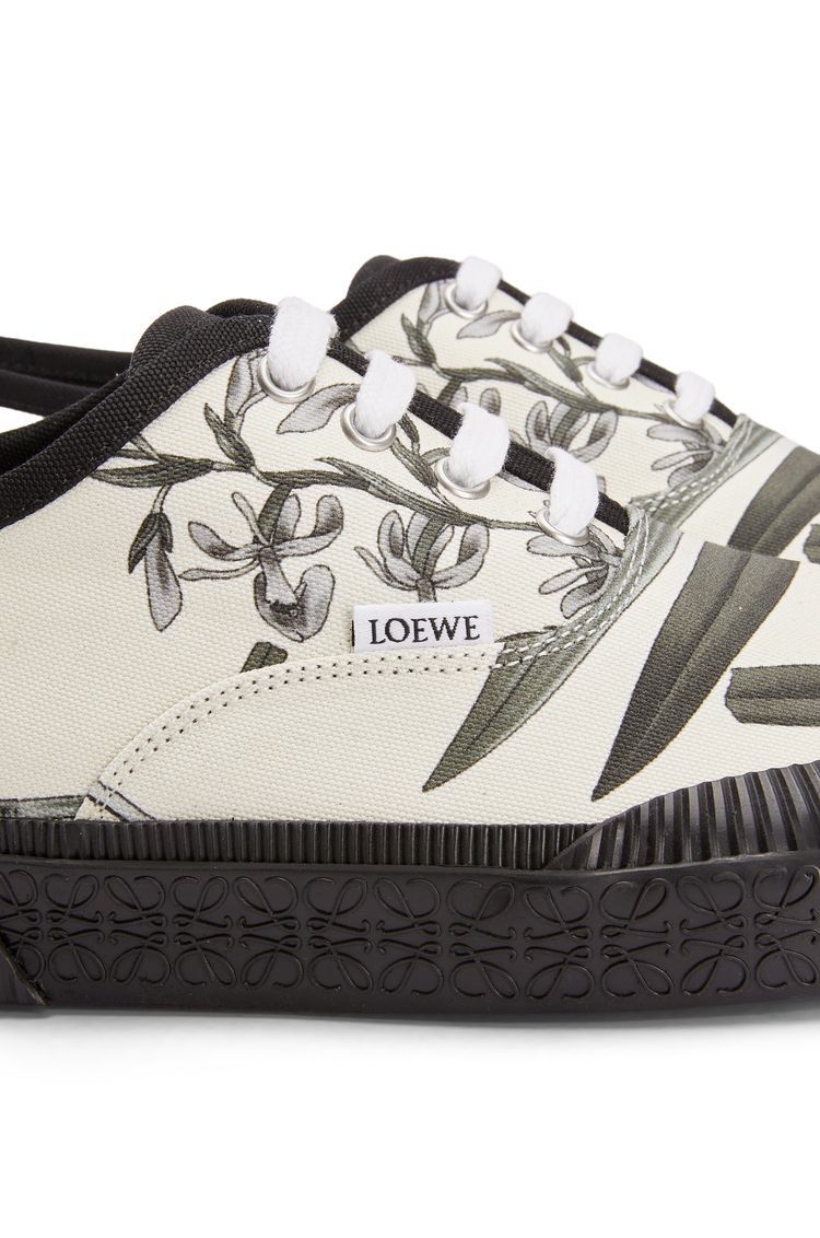 Terra Vulca lace-up sneaker in printed canvas