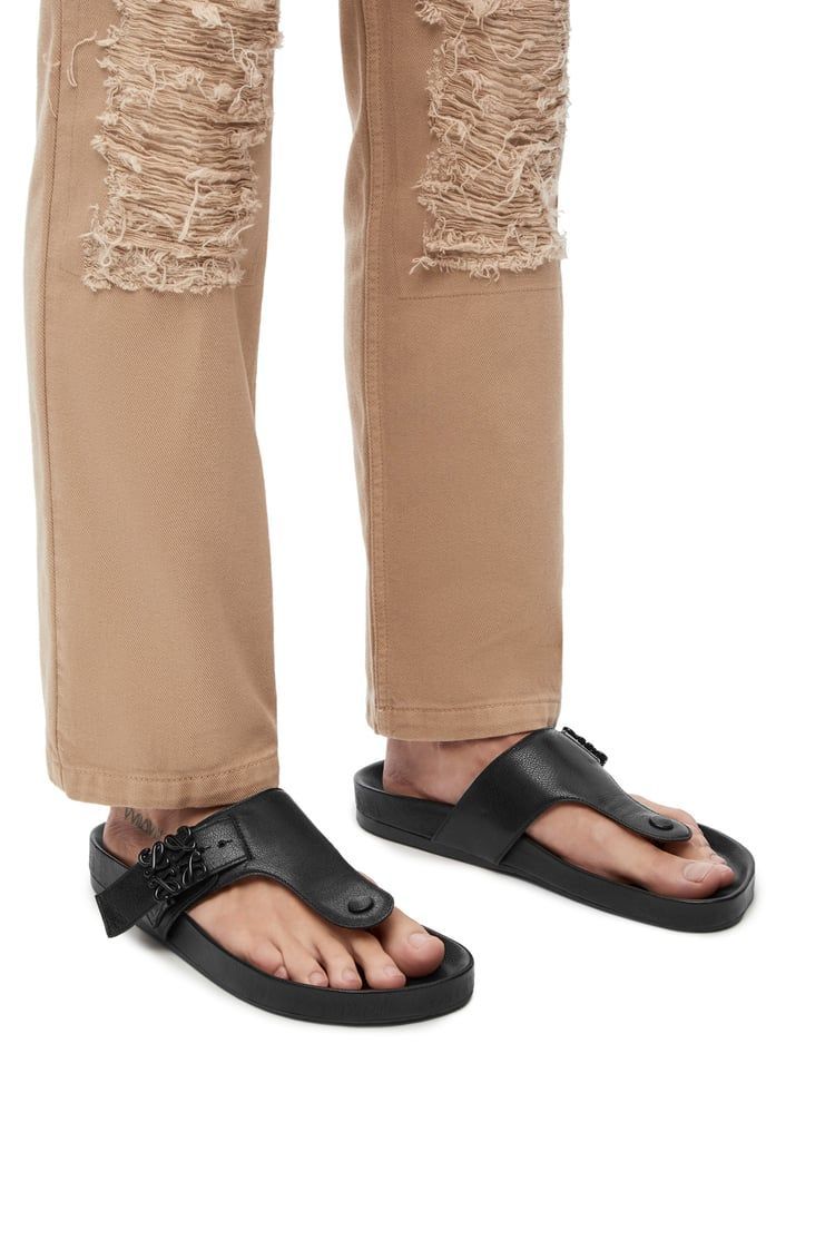 Anagram ease sandal in kidskin