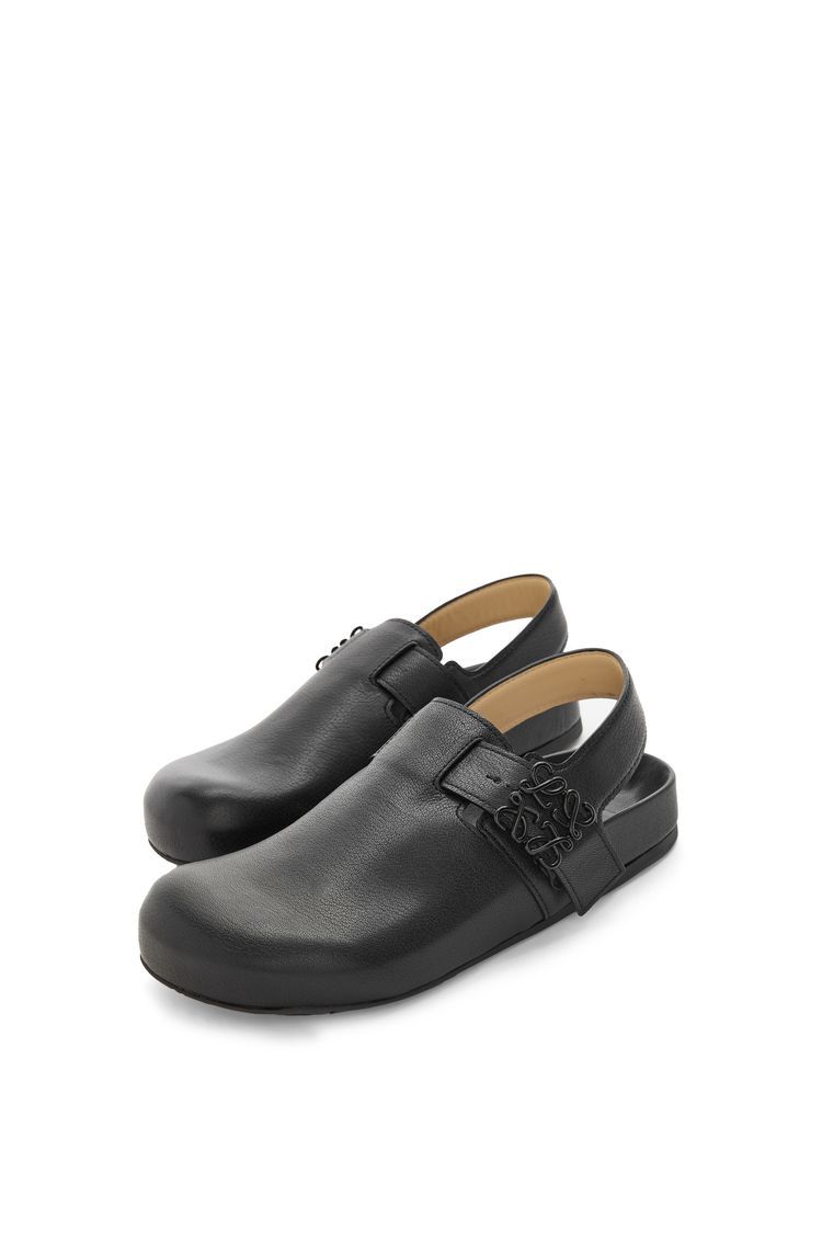 Anagram Ease mule in kidskin