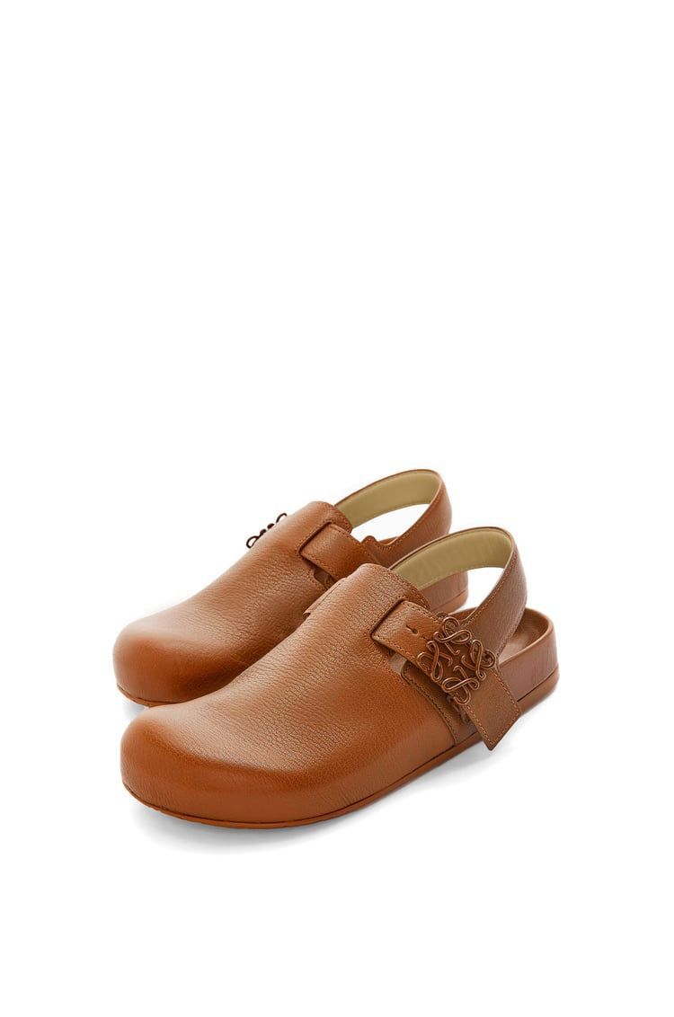 Anagram Ease mule in kidskin