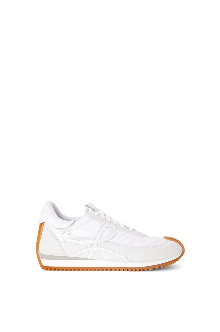 Flow Runner in nylon and suede