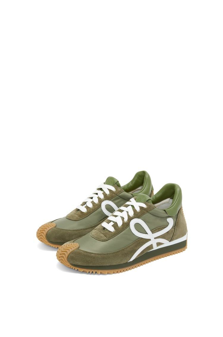 Flow Runner in nylon and suede